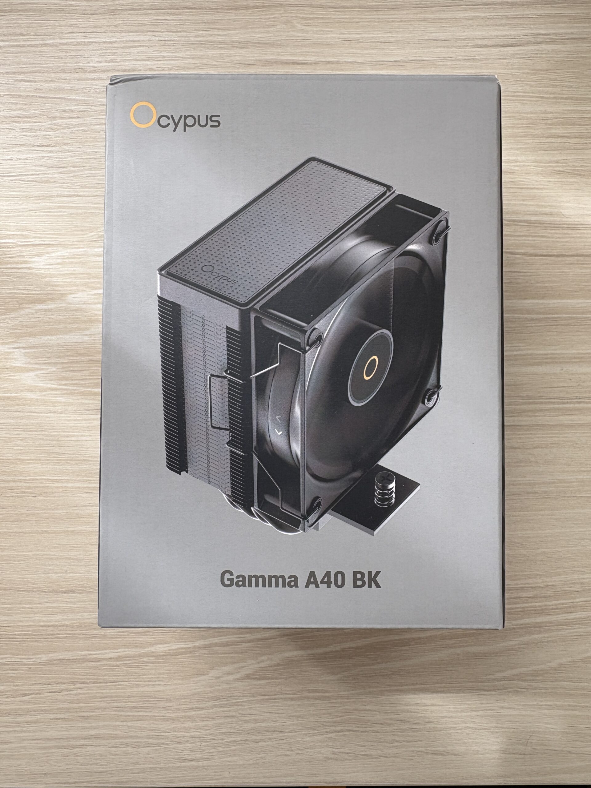 Ocypus Gamma A40 BKの製品パッケージ